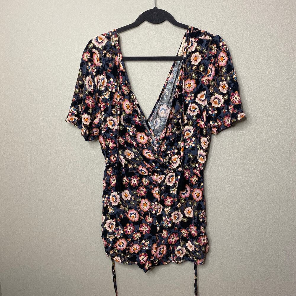 Band of Gypsies Floral‎ Tasseled Drawstring Romper